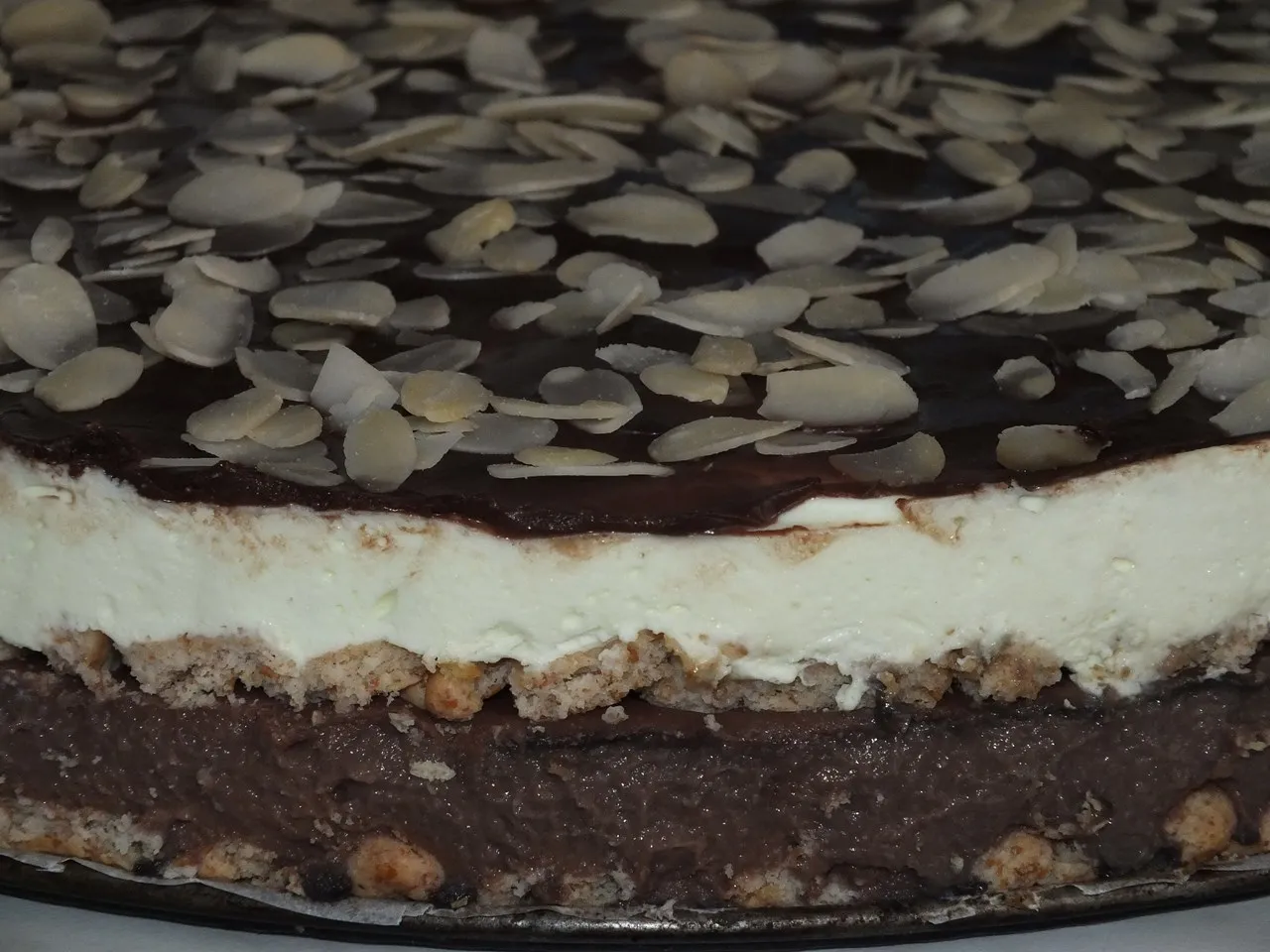 Szybkie czarno-białe ciasto na zimno