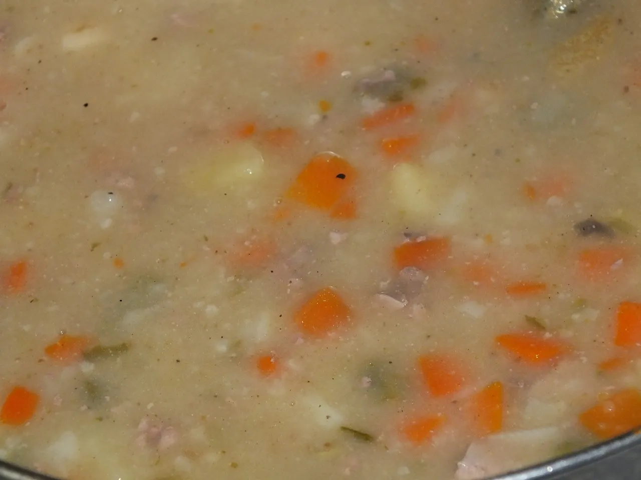 Zupa jarzynowa z wątróbką