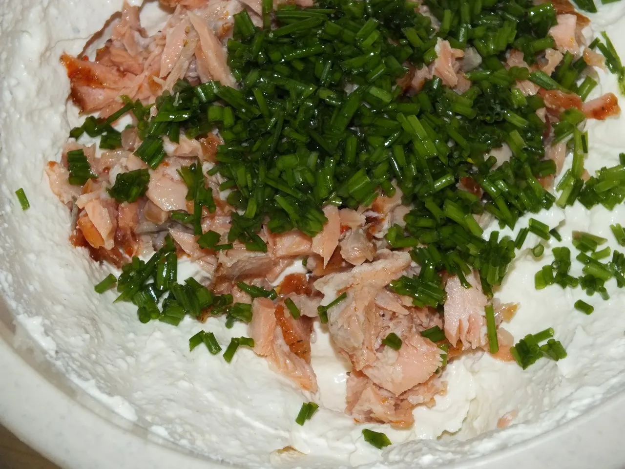 Pasta twarogowa z łososiem