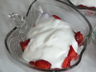 Szybki deser z truskawkami i Nutellą - 8