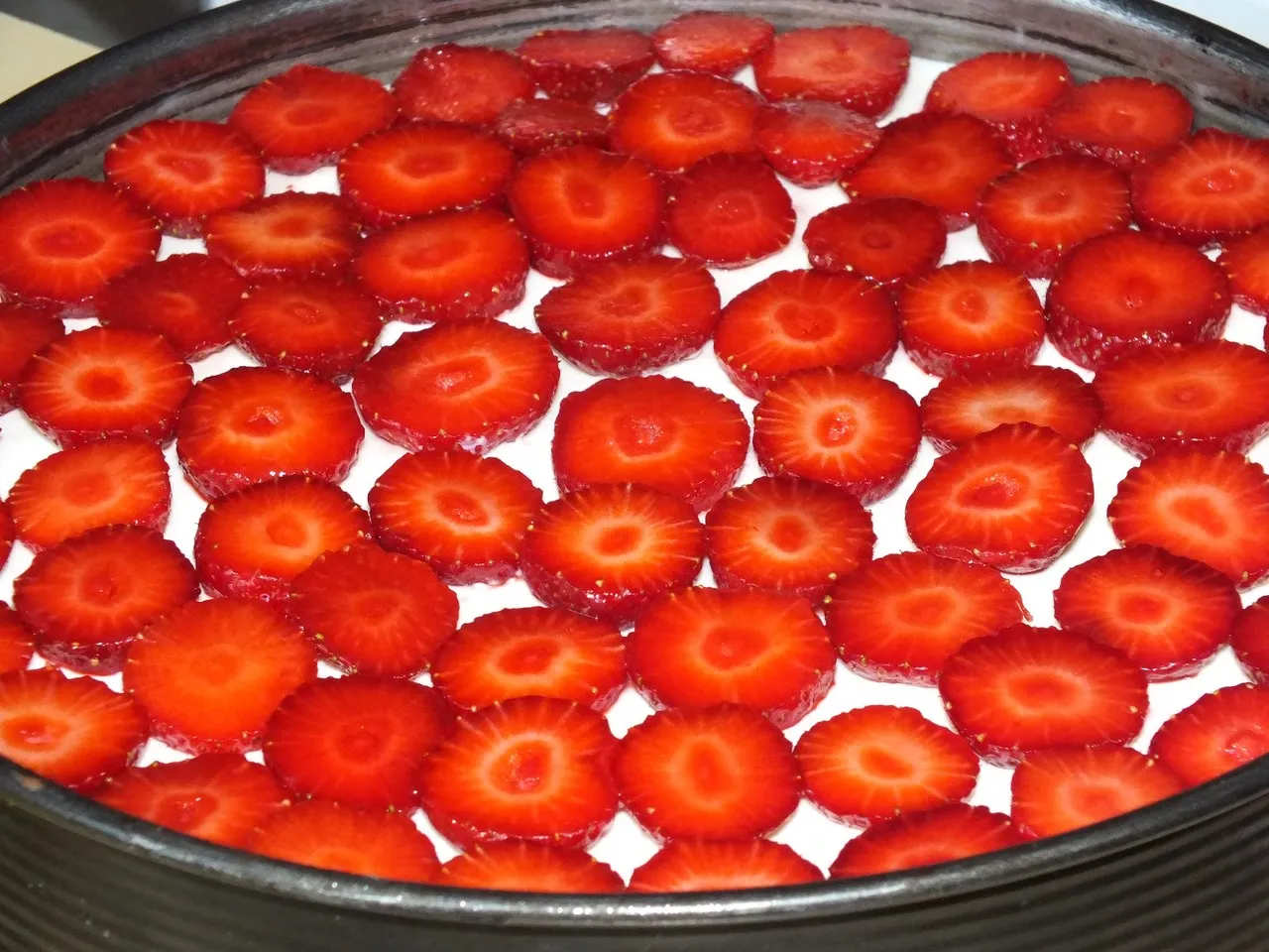 Kolorowy truskawkowiec na zimno