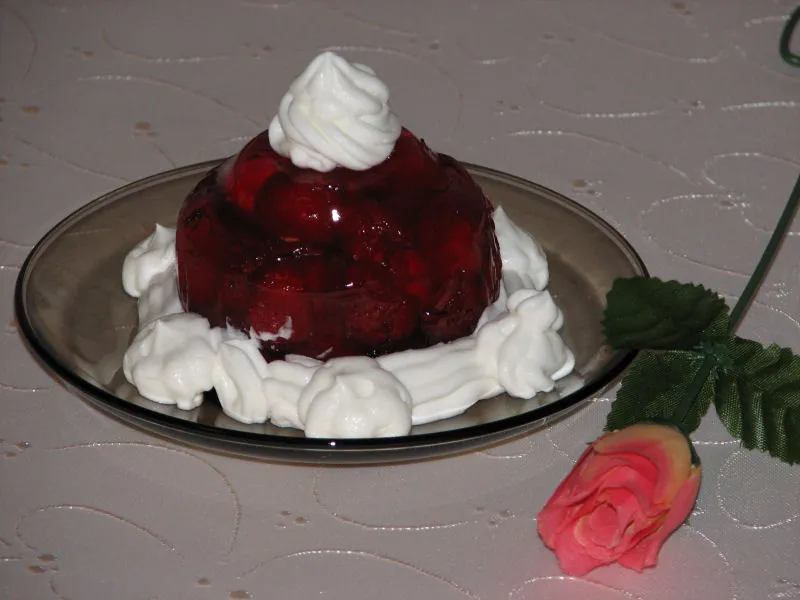 Maliny w galaretce