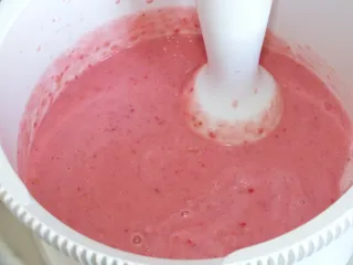 Gruszkowy koktajl z malinami - 7