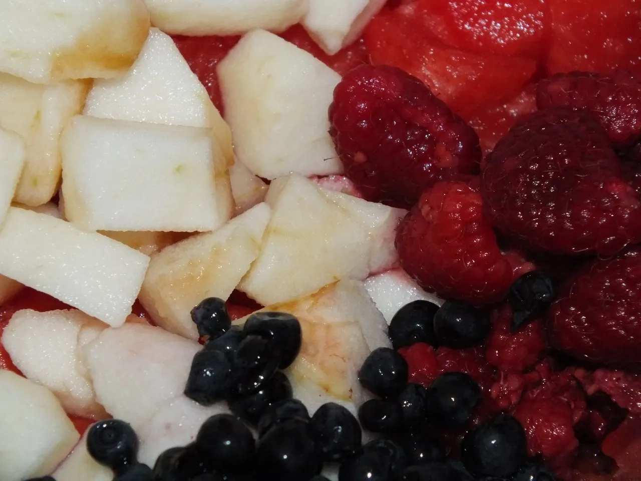 Arbuzowe smoothie z jagodami