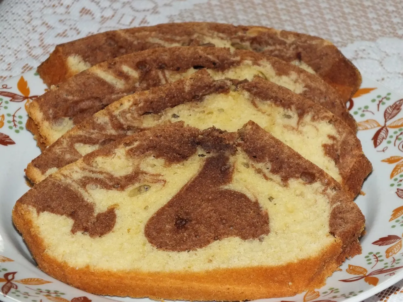 Łaciata babka z gorącym tłuszczem