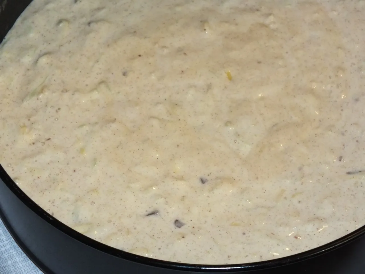Szybkie ciasto z cukinii i czekolady