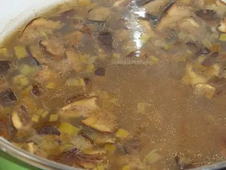 Zupa krem ze świeżych grzybów - 9