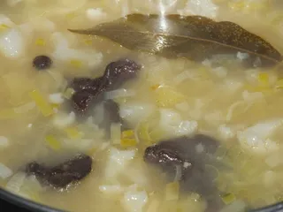 Zupa kalafiorowa krem z grzybowym akcentem - 8