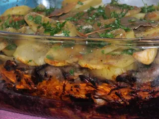Zapiekanka ziemniaczana z marchewką i pieczarkami - 14