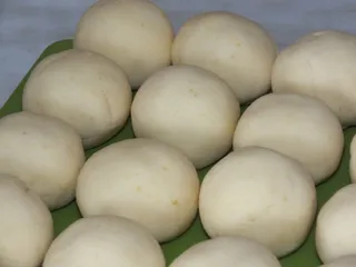 Kluski ziemniaczane z mięsnym farszem - 11