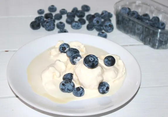 Lody z maszyny - przepis na lody śmietankowe
