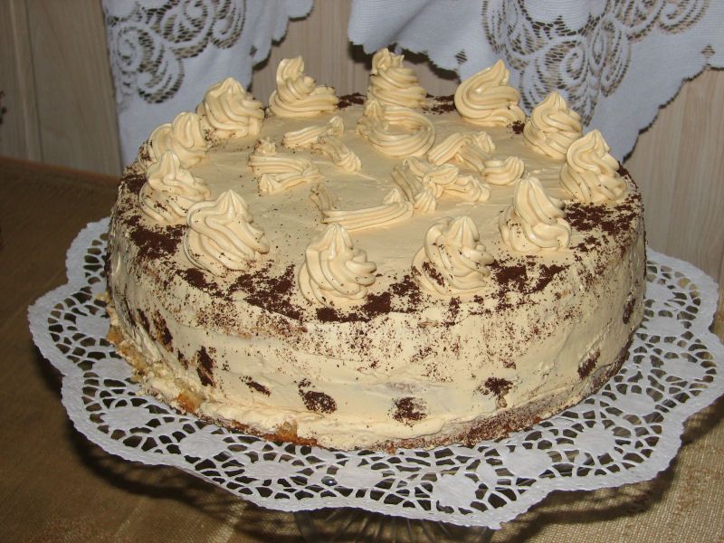 Tort kajmakowy