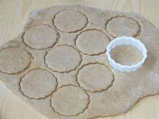 Miękkie pierniczki z dynią - 10