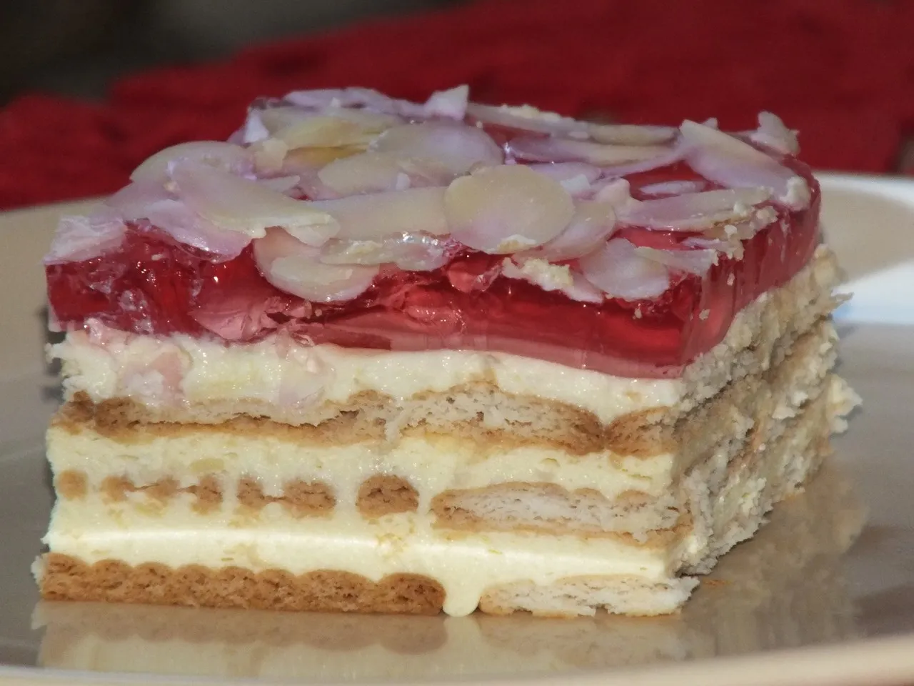 Warstwowy budyniowiec bez pieczenia