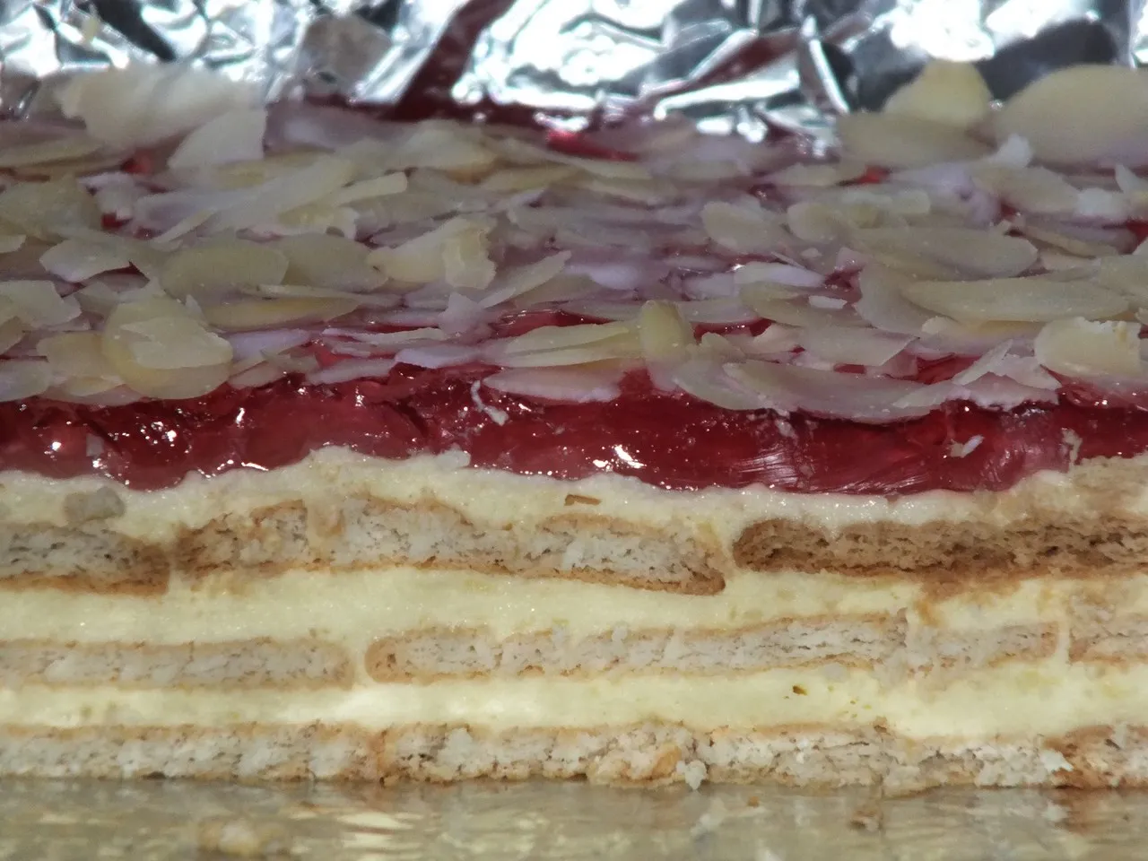 Warstwowy budyniowiec bez pieczenia