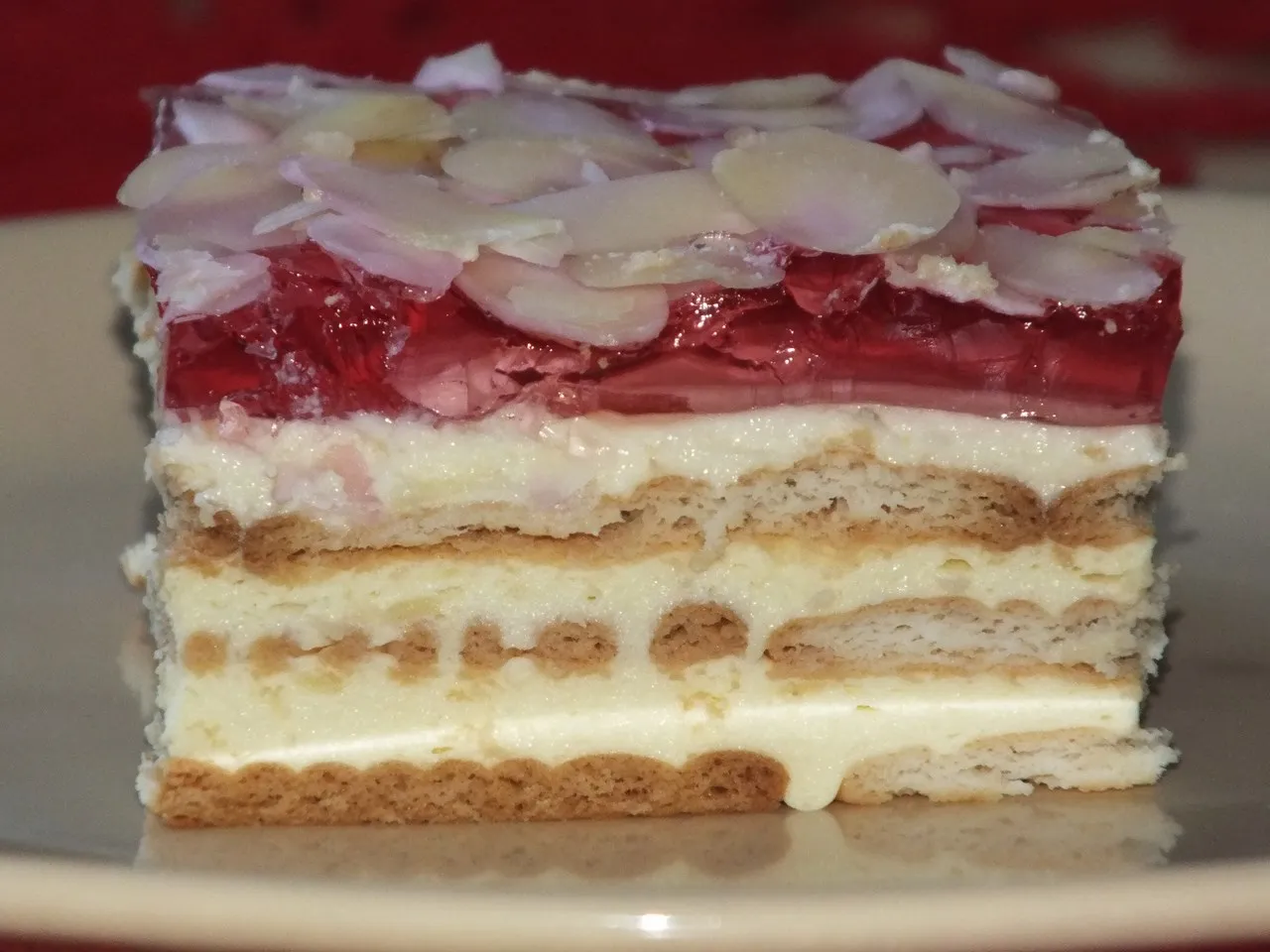 Warstwowy budyniowiec bez pieczenia