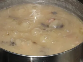 Zupa ziemniaczana z suszonymi grzybami - 11