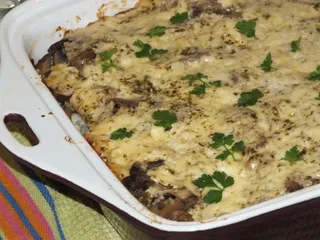 Wegetariańska zapiekanka z kalafiorem i pieczarkami - 2