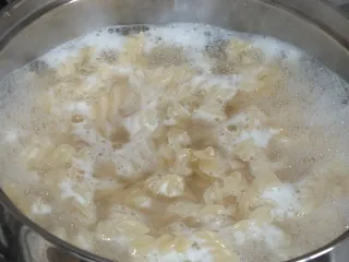 Zapiekanka makaronowa z kurczakiem i serem Feta - 4