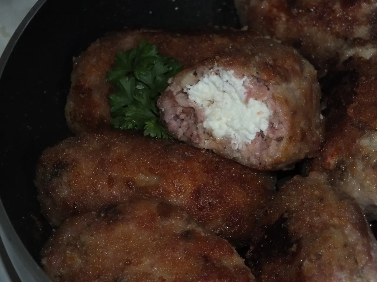 Kotlety mielone z serem Feta - przepyszne :)