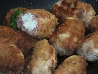Kotlety mielone z serem Feta - przepyszne :) - 3