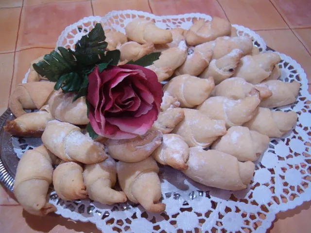 Rogaliki z jabłkami