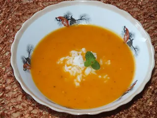Pomarańczowa zupka z ryżem - 3