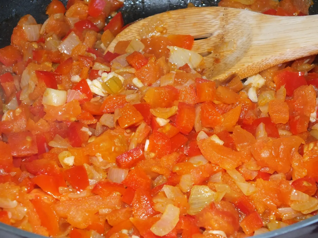 Pomarańczowa zupka z ryżem