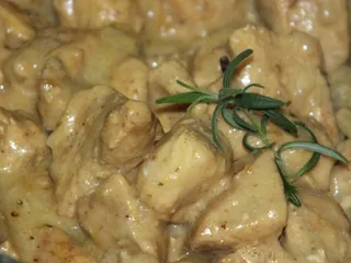 Kurczak w jogurtowym sosie z nutką curry - 2