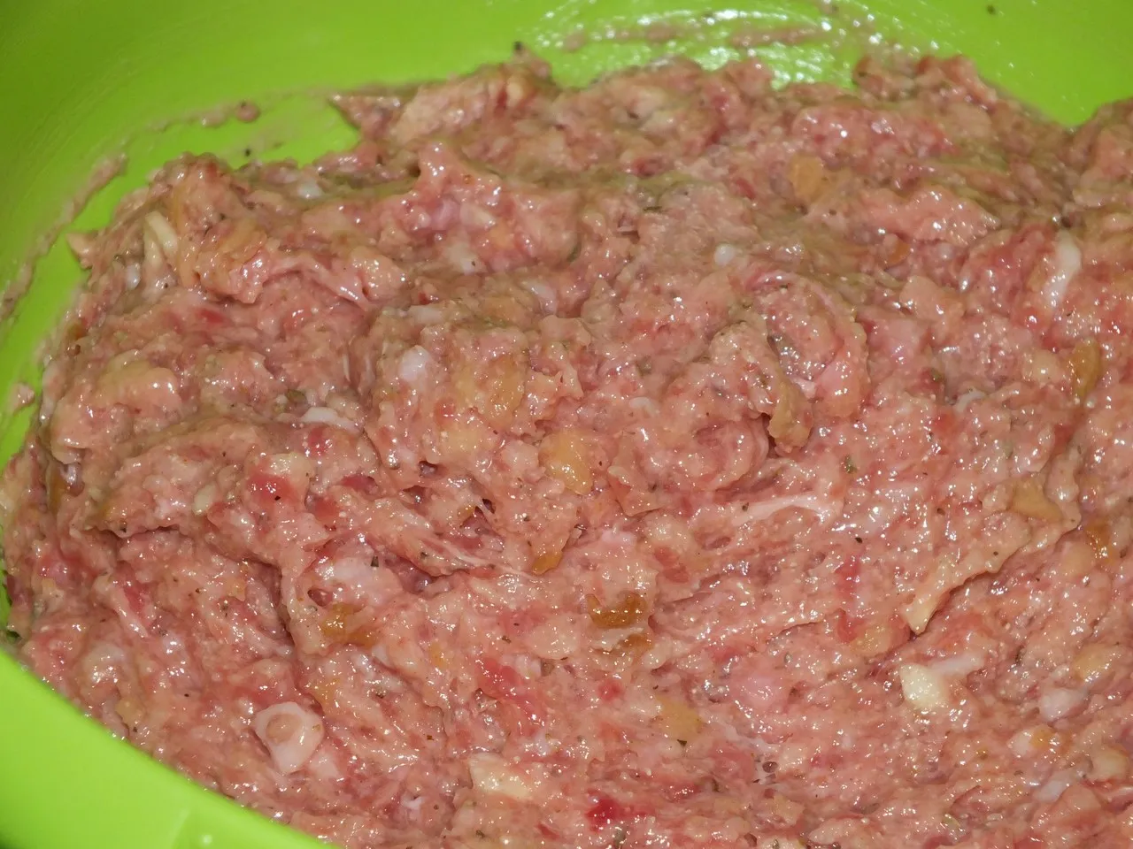 Kotlety mielone w sosie pieczarkowym