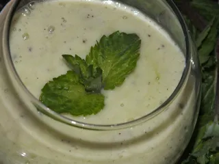 Jogurtowy koktajl z kiwi - 1