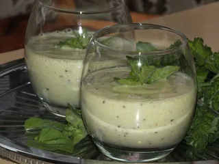 Jogurtowy koktajl z kiwi - 3