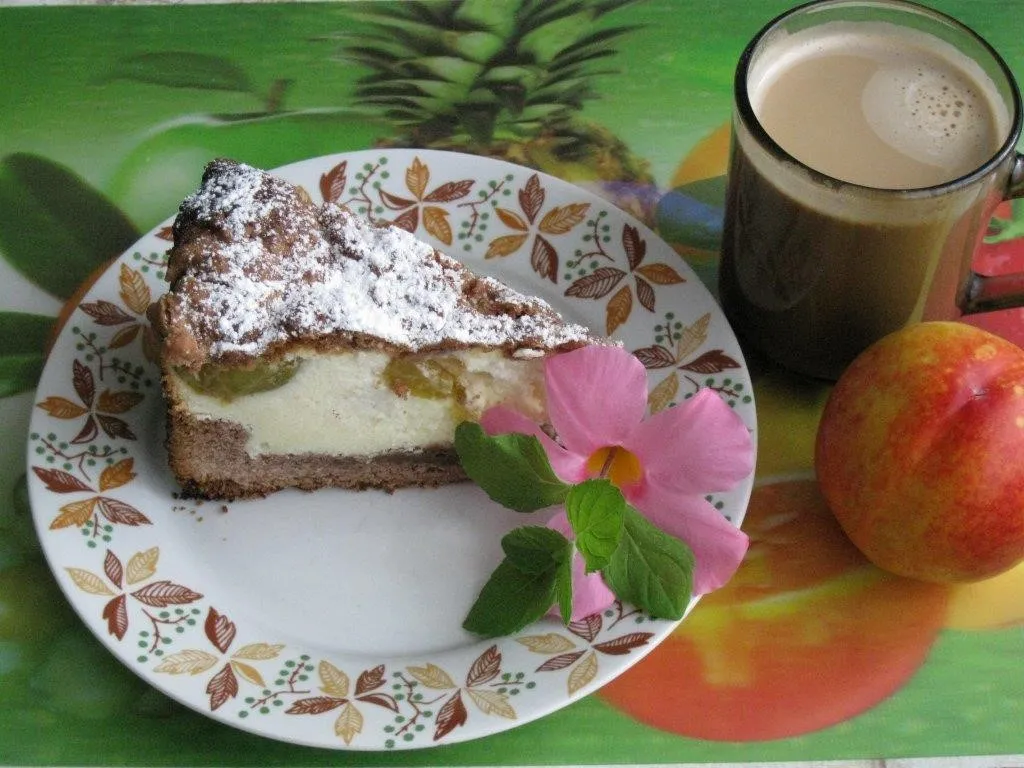 Ciasto śliwkowe z masą grysikowo-śmietanową