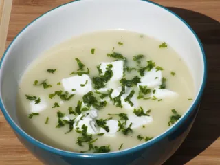 Zupa krem ze świeżych ogórków i do tego ser Feta - 3