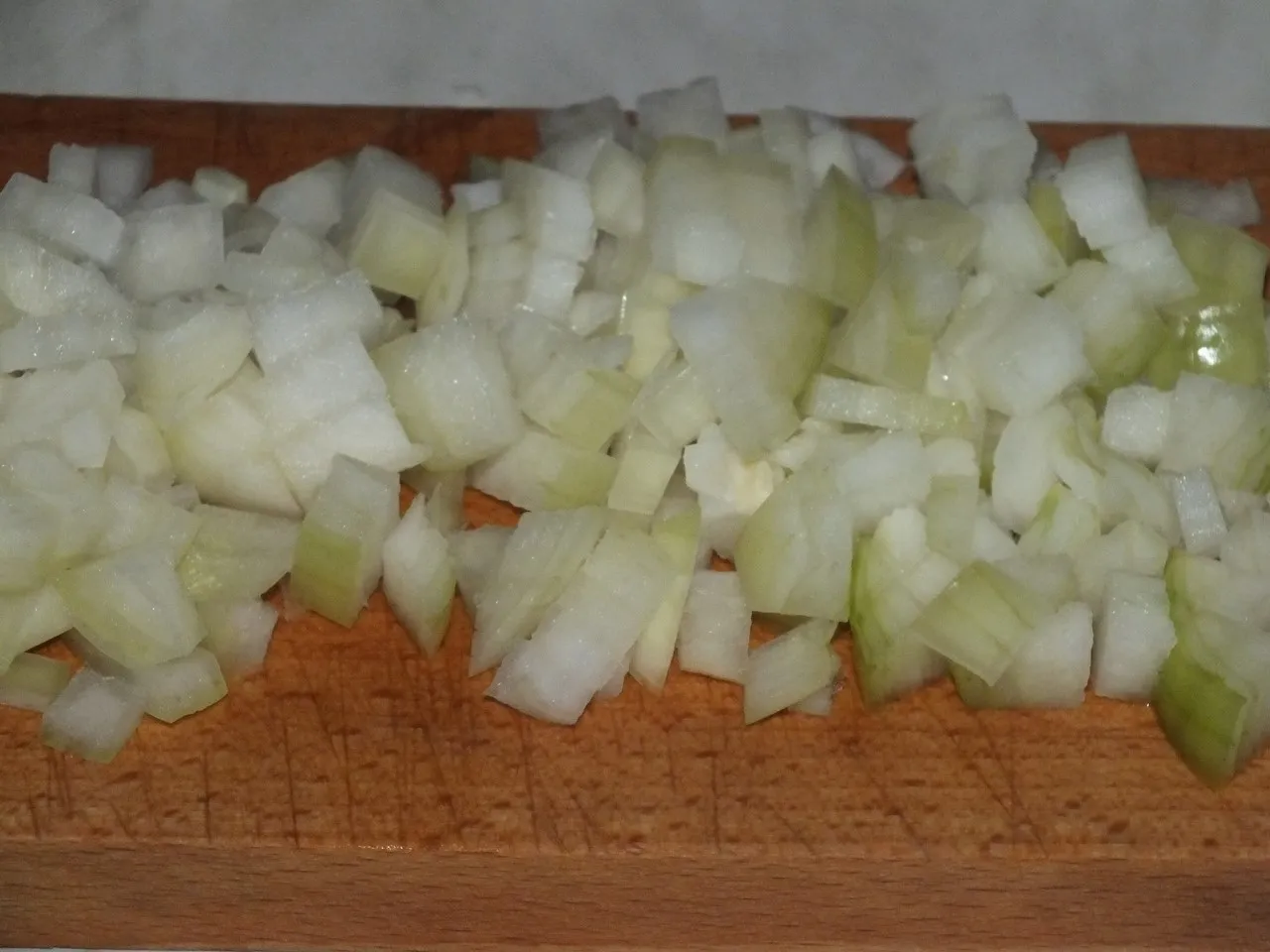 Zupa krem ze świeżych ogórków i do tego ser Feta