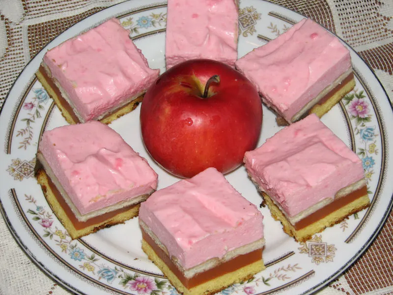 Wiśniowy przekładaniec