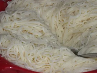 Zapiekanka makaronowa z boczkiem i pieczarkami - 11