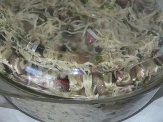 Zapiekanka makaronowa z boczkiem i pieczarkami - 17