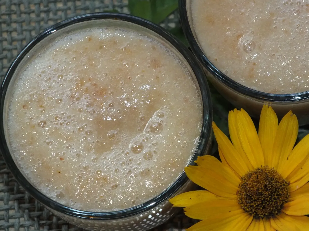 Gruszkowo-grejpfrutowe smoothie