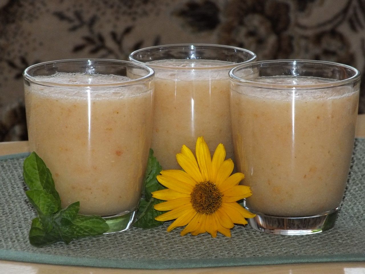 Gruszkowo-grejpfrutowe smoothie
