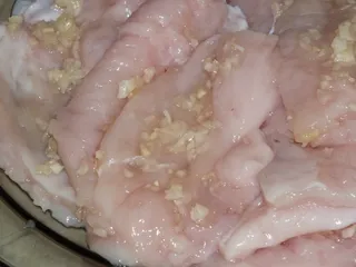 Kotlety z kurczaka z czosnkową nutką - 10