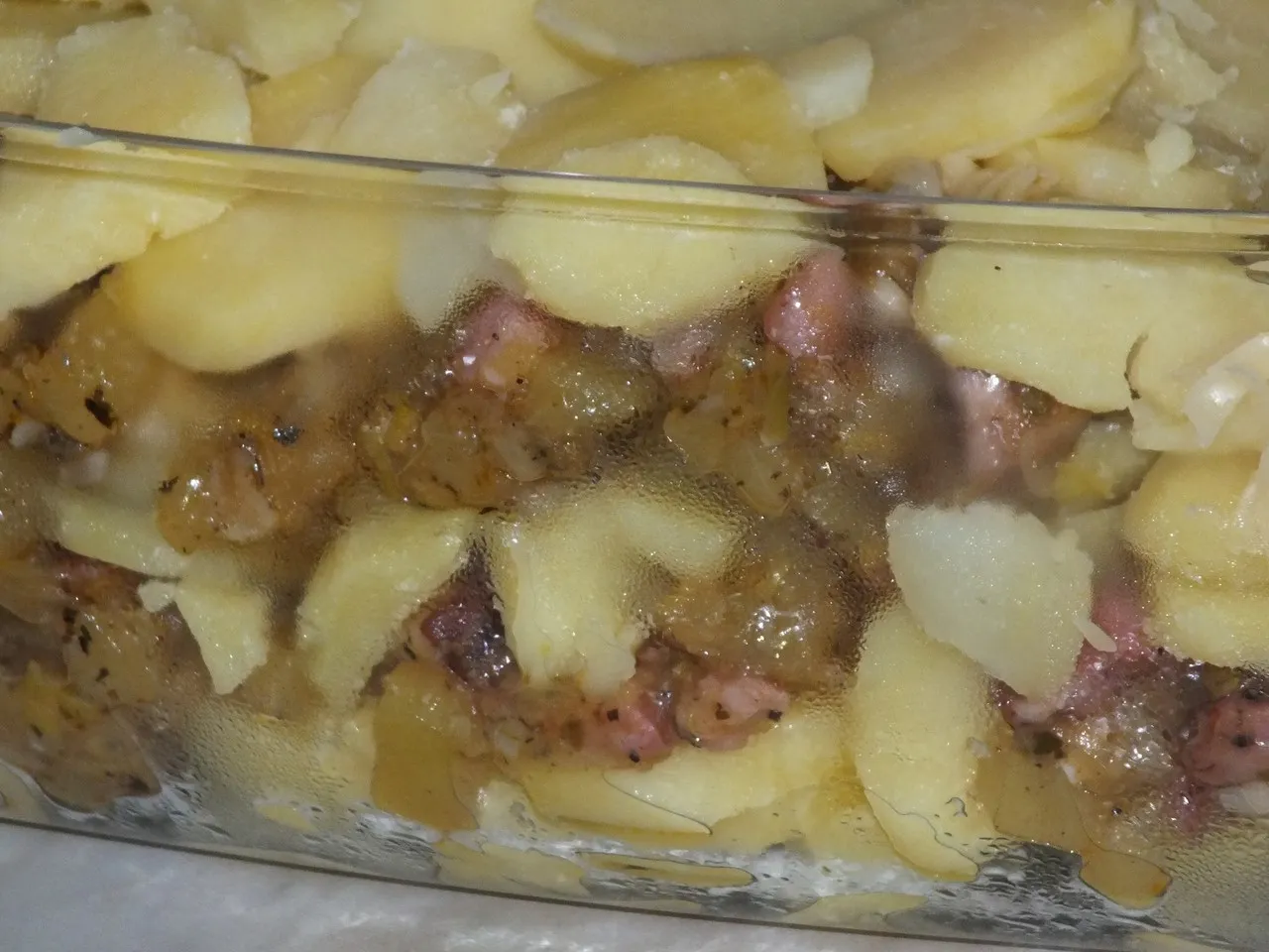 Zapiekanka ziemniaczana z dynią i wędzonym boczkiem