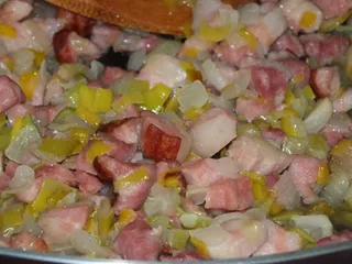 Zapiekanka ziemniaczana z dynią i wędzonym boczkiem - 5
