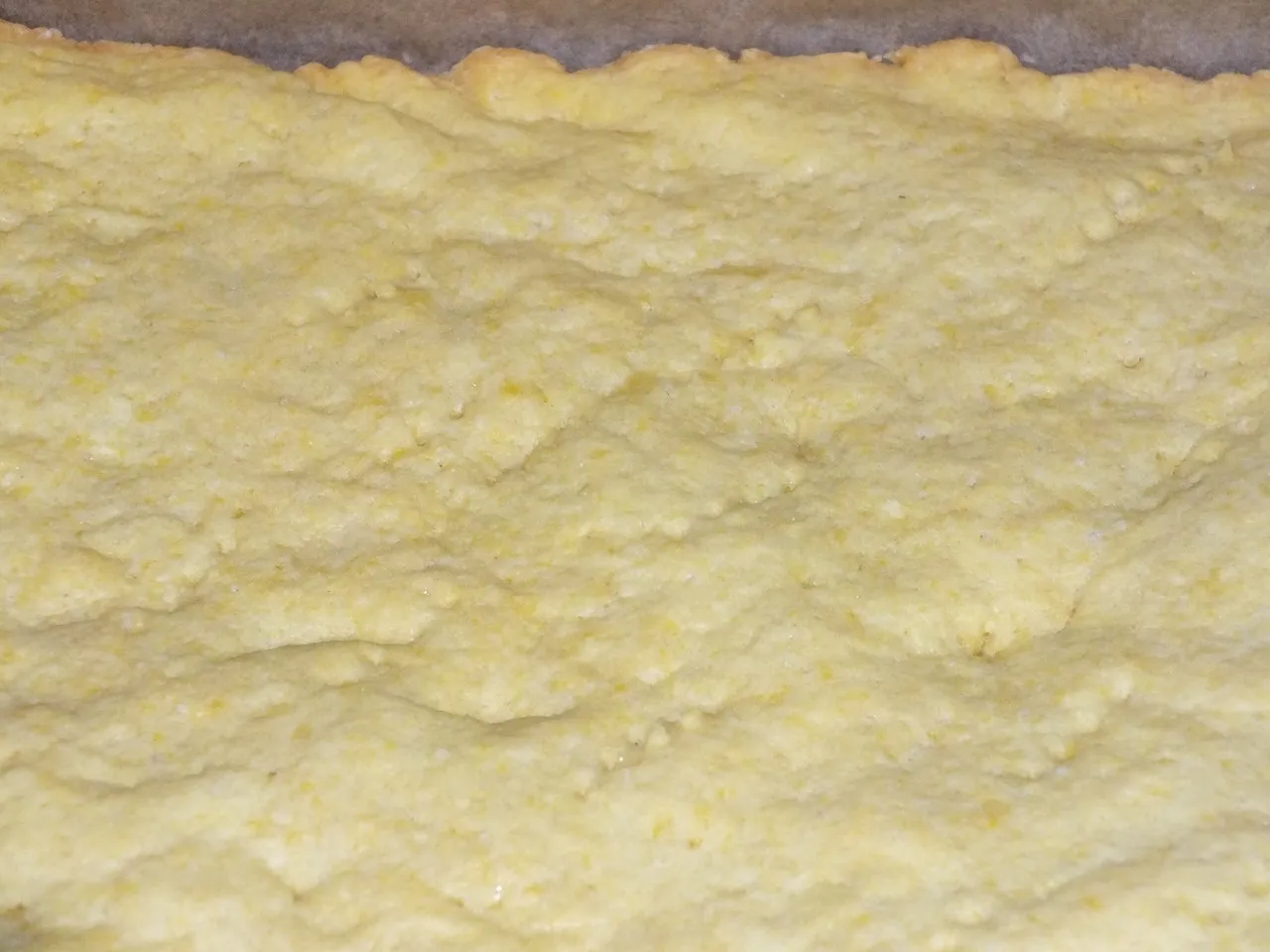 Malinowe ciasto z żurawinową pianką