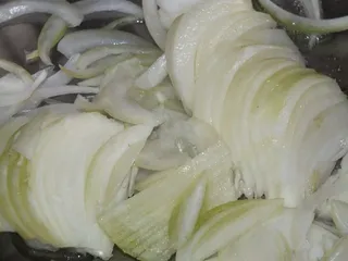 Gulasz wieprzowy z dynią i papryką - 8