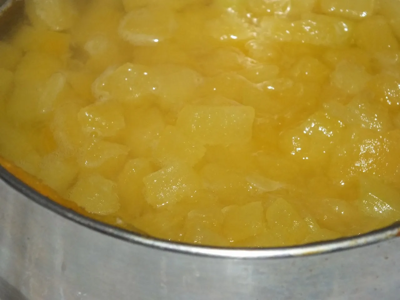 Zupa mleczna z dynią i zacierką