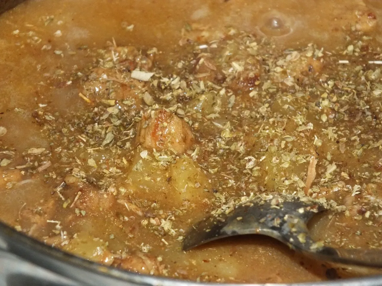 Curry z wieprzowiną i ananasem w sosie słodko-kwaśnym