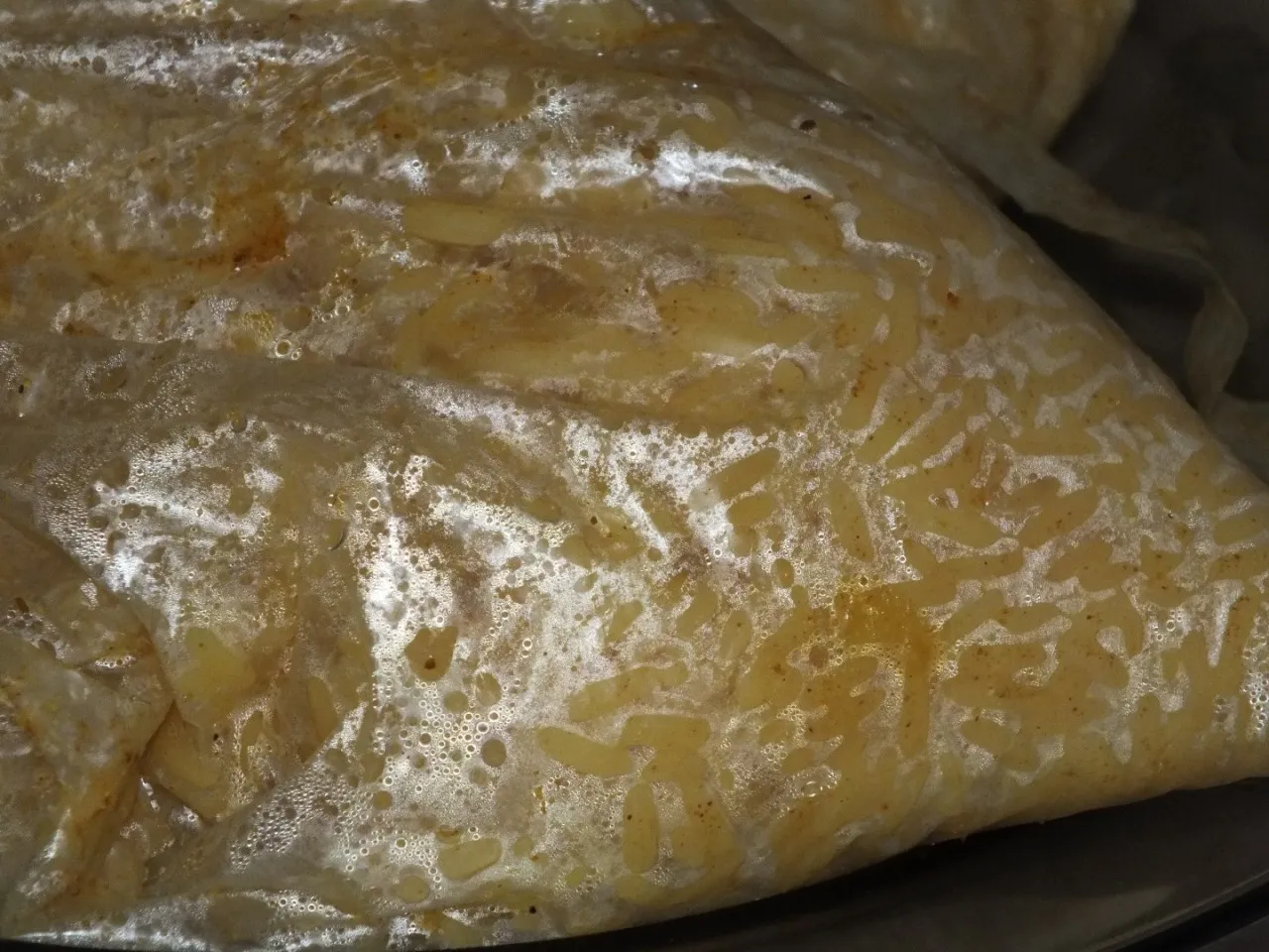 Curry z wieprzowiną i ananasem w sosie słodko-kwaśnym