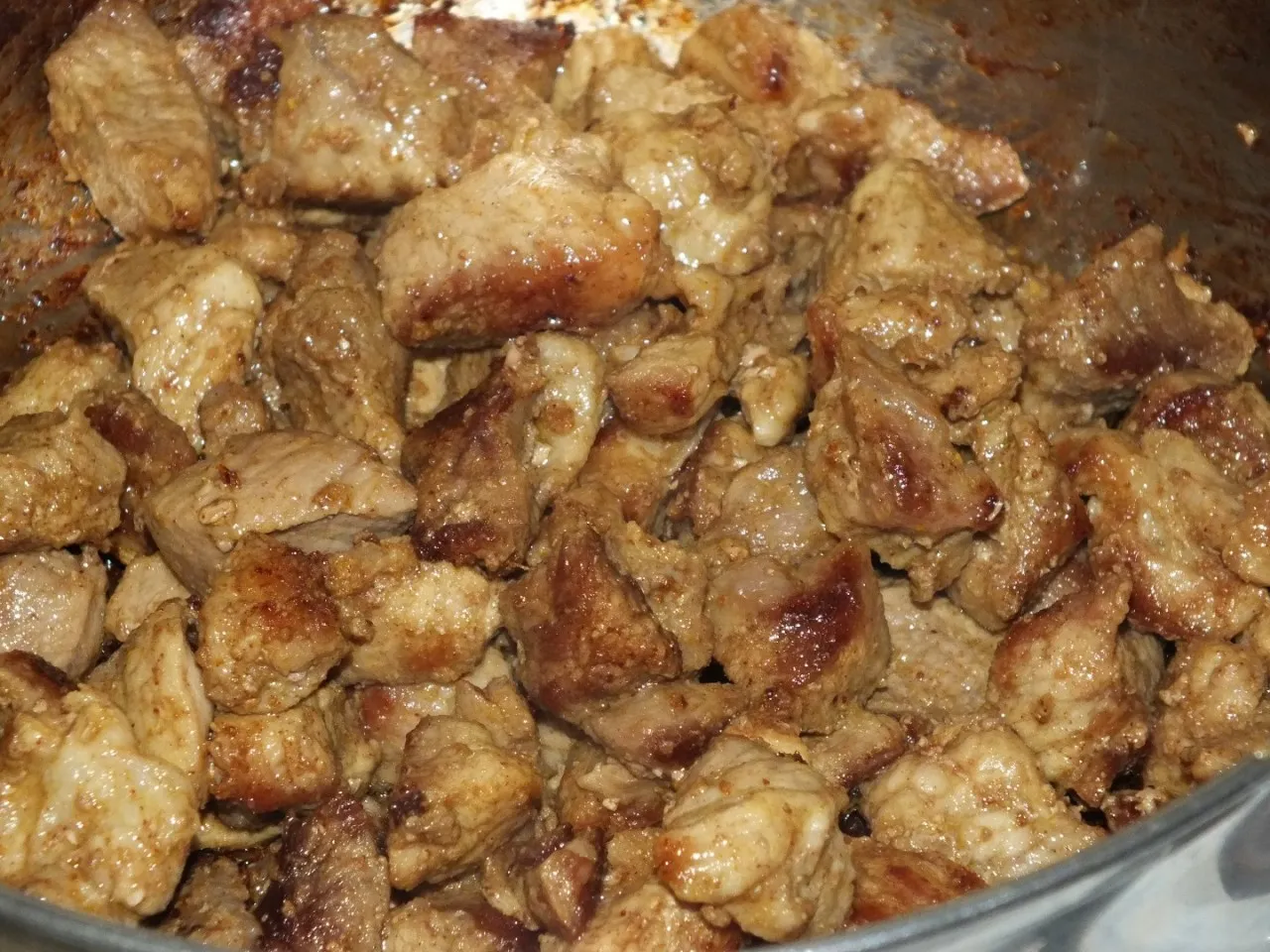 Curry z wieprzowiną i ananasem w sosie słodko-kwaśnym