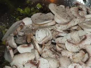Zapiekanka z makaronu i pieczarek - 12